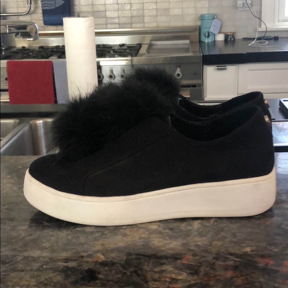Black Steven Madden Poof Shoes
